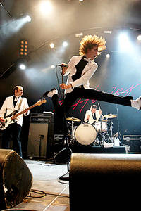2004-07-05 - The Hives från Accelerator Malmö, Malmö