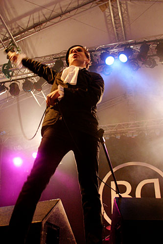 2004-07-07 - Broder Daniel från Peace & Love, Borlänge