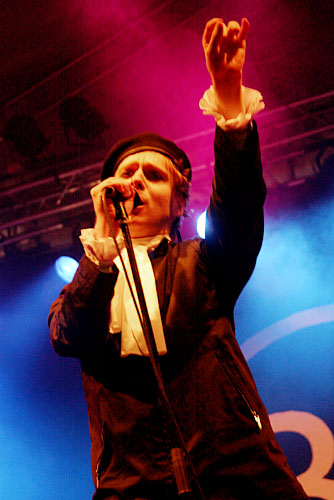 2004-07-07 - Broder Daniel från Peace & Love, Borlänge