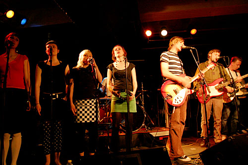 2004-07-07 - The Legends från Peace & Love, Borlänge