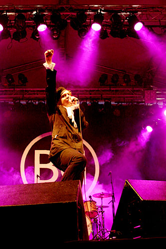 2004-07-07 - Broder Daniel från Peace & Love, Borlänge