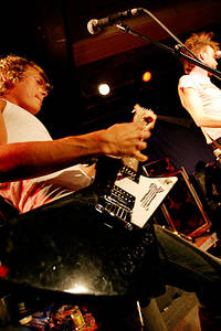 2004-07-07 - Bom Bom från Peace & Love, Borlänge