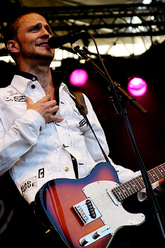 2004-07-07 - Moneybrother från Peace & Love, Borlänge