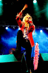 2004-07-08 - Hanoi Rocks från Peace & Love, Borlänge