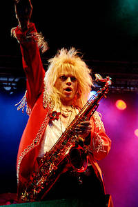 2004-07-08 - Hanoi Rocks från Peace & Love, Borlänge