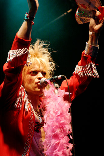 2004-07-08 - Hanoi Rocks från Peace & Love, Borlänge