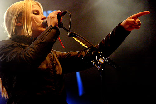 2004-07-09 - Lisa Miskovsky från Peace & Love, Borlänge