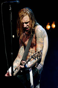 2004-07-22 - Backyard Babies från Kalas Lysekil, Lysekil