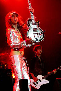 2004-07-29 - The Darkness från Storsjöyran, Östersund