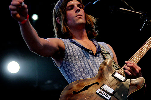 2004-08-06 - Kings Of Leon från Haldern Pop-Festival, Rees-Haldern