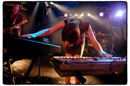 2004-04-02 - The Metric från Debaser Slussen, Stockholm