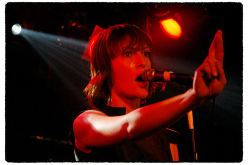 2004-04-02 - The Metric från Debaser Slussen, Stockholm
