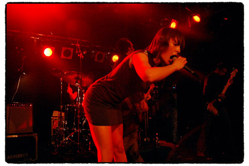 2004-04-02 - The Metric från Debaser Slussen, Stockholm