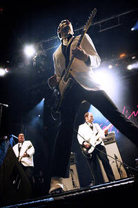 2004-08-20 - The Hives från Where The Action Is Göteborg, Göteborg