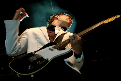 2004-08-24 - The Hives från Where The Action Is Sthlm, Stockholm