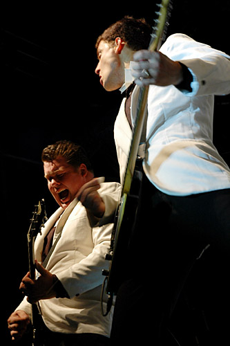 2004-08-24 - The Hives från Where The Action Is Sthlm, Stockholm 2004-08-24 - The Hives från Where The Action Is Sthlm, Stockholm