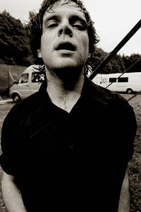 2004-08-26 - Danko Jones från Reading Festival, Reading