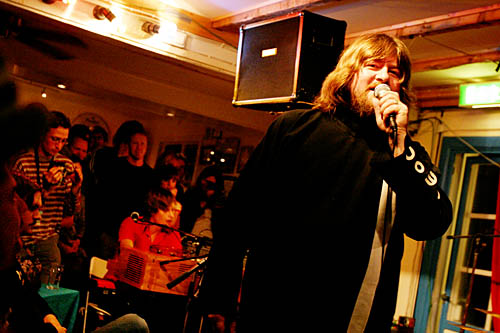 2004-08-30 - The Soundtrack Of Our Lives från Slussens Pensionat, Orust