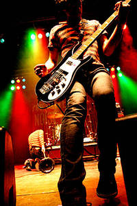 2004-09-09 - The (International) Noise Conspiracy från Heartattack, Stockholm