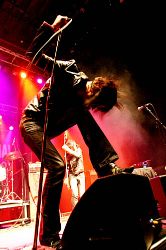 2004-09-09 - The (International) Noise Conspiracy från Heartattack, Stockholm