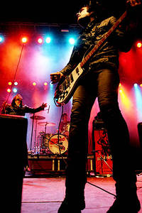 2004-09-09 - The (International) Noise Conspiracy från Heartattack, Stockholm