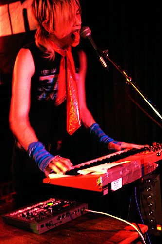 2004-09-08 - Jmyhaze Beatbox från Faktum stödgala, Göteborg
