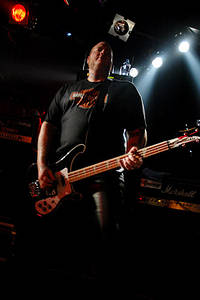 2004-09-15 - Lars Frederiksen + The Bastards från Debaser Slussen, Stockholm