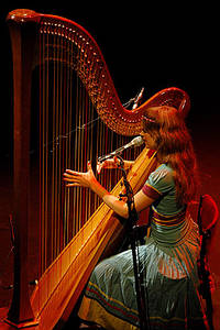 2004-09-27 - Joanna Newsom från Södra Teatern, Stockholm