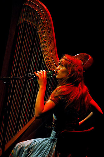 2004-09-27 - Joanna Newsom från Södra Teatern, Stockholm