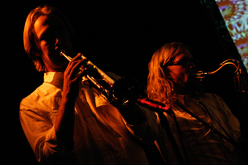2004-09-30 - The Concretes från Bommens Salonger, Göteborg