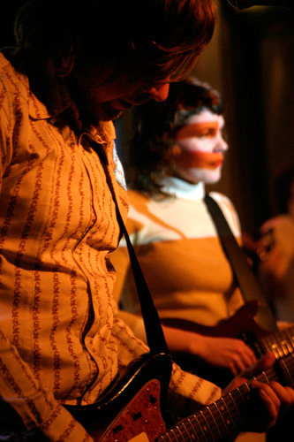2004-09-30 - The Concretes från Bommens Salonger, Göteborg