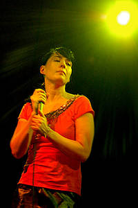 2004-09-30 - Le Tigre från Mondo, Stockholm