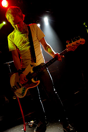 2004-10-02 - Tristess från Debaser Slussen, Stockholm