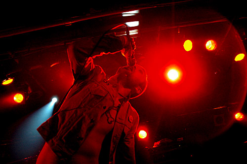 2004-10-02 - Tristess från Debaser Slussen, Stockholm