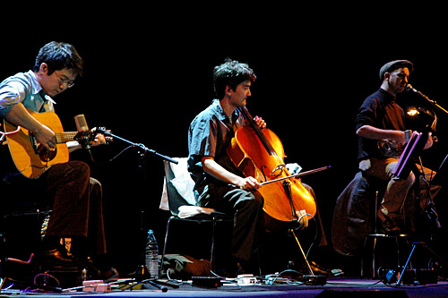 2004-10-02 - The Magnetic Fields från Chinateatern, Stockholm