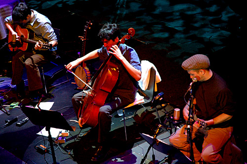 2004-10-02 - The Magnetic Fields från Chinateatern, Stockholm