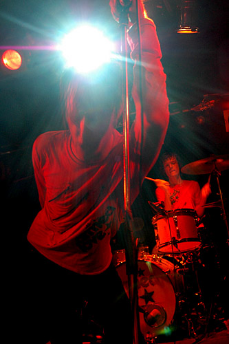 2004-10-02 - The (International) Noise Conspiracy från Debaser Slussen, Stockholm