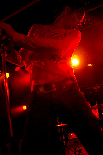 2004-10-02 - The (International) Noise Conspiracy från Debaser Slussen, Stockholm