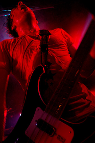 2004-10-02 - The (International) Noise Conspiracy från Debaser Slussen, Stockholm