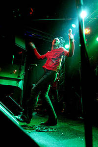 2004-10-01 - The (International) Noise Conspiracy från Sticky Fingers, Göteborg