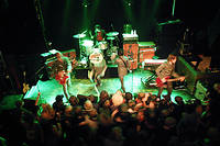 2004-10-07 - The (International) Noise Conspiracy från The Tivoli, Helsingborg