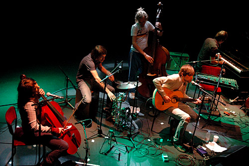 2004-10-11 - Melpo Mene från Södra Teatern, Stockholm