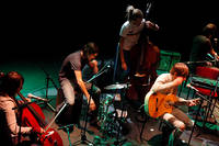 2004-10-11 - Melpo Mene från Södra Teatern, Stockholm