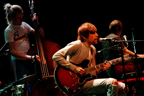 2004-10-11 - Melpo Mene från Södra Teatern, Stockholm