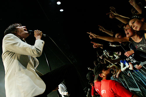 2004-10-30 - The Hives från Trädgår'n, Göteborg 2004-10-30 - The Hives från Trädgår'n, Göteborg