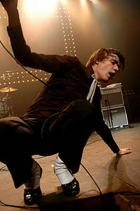 2004-11-06 - The Hives från Cirkus, Stockholm