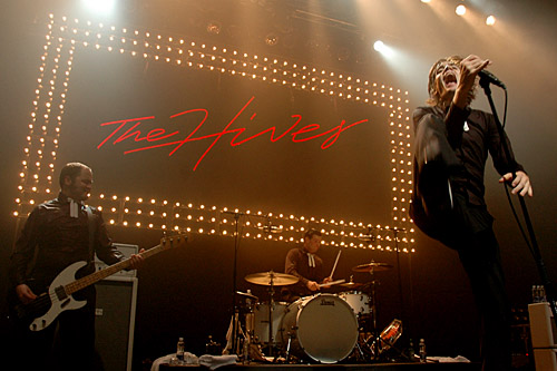 2004-11-06 - The Hives från Cirkus, Stockholm