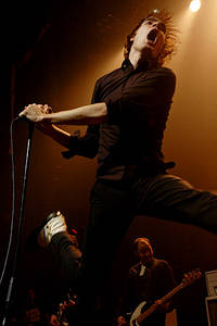 2004-11-06 - The Hives från Cirkus, Stockholm