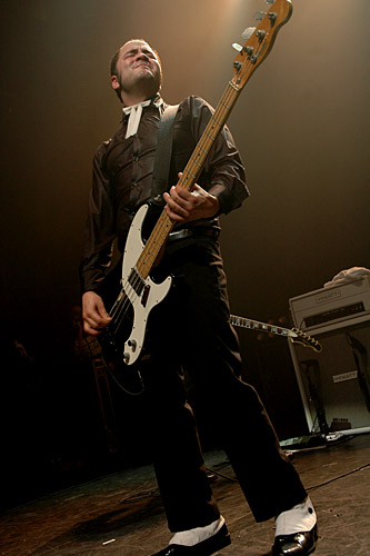 2004-11-06 - The Hives från Cirkus, Stockholm 2004-11-06 - The Hives från Cirkus, Stockholm