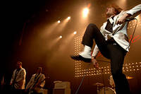 2004-11-06 - The Hives från Cirkus, Stockholm